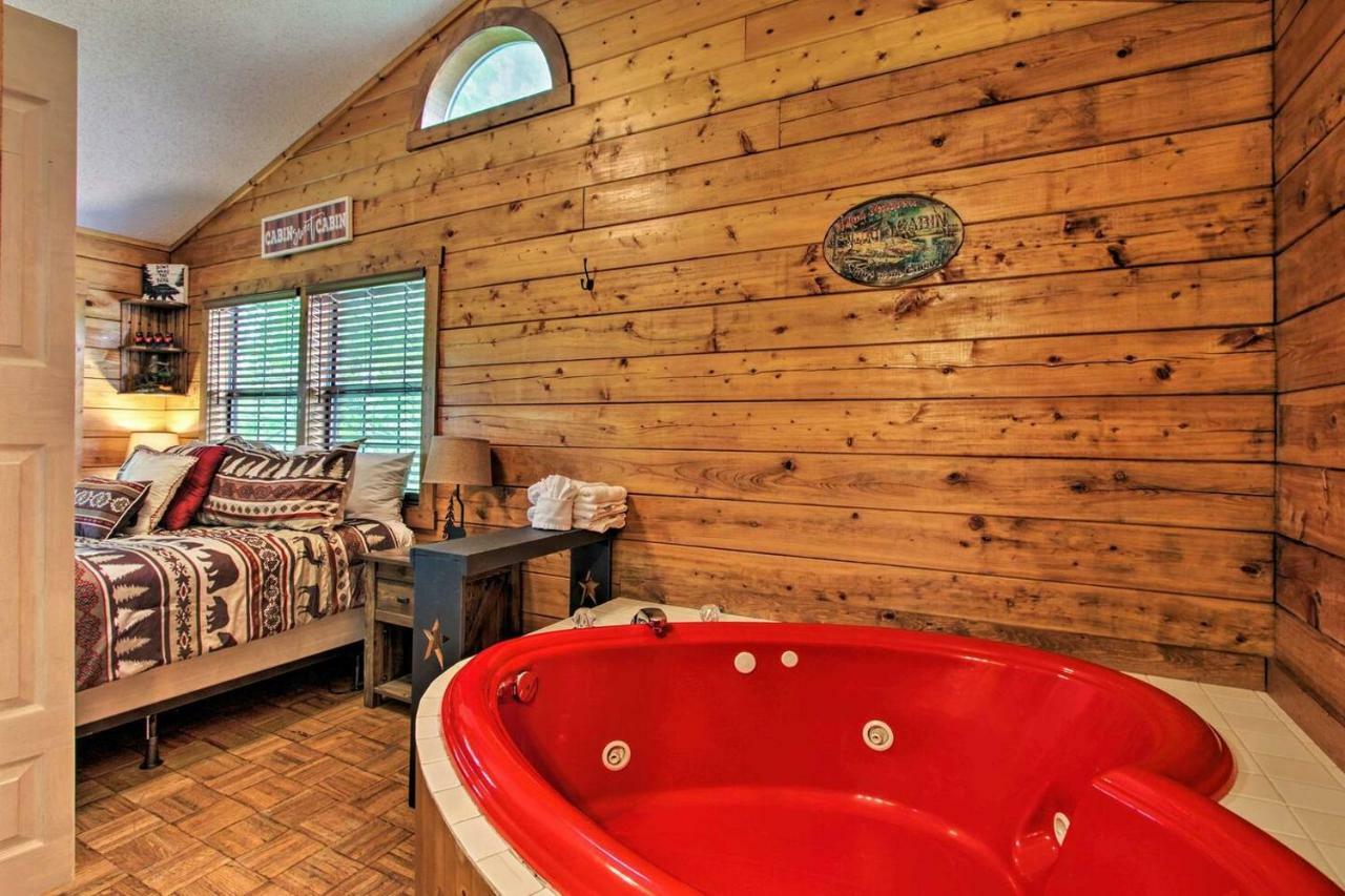 River Rush- Cozy Riverfront Cabin 5 Mi To Pigeon Forge Sevierville Exterior foto